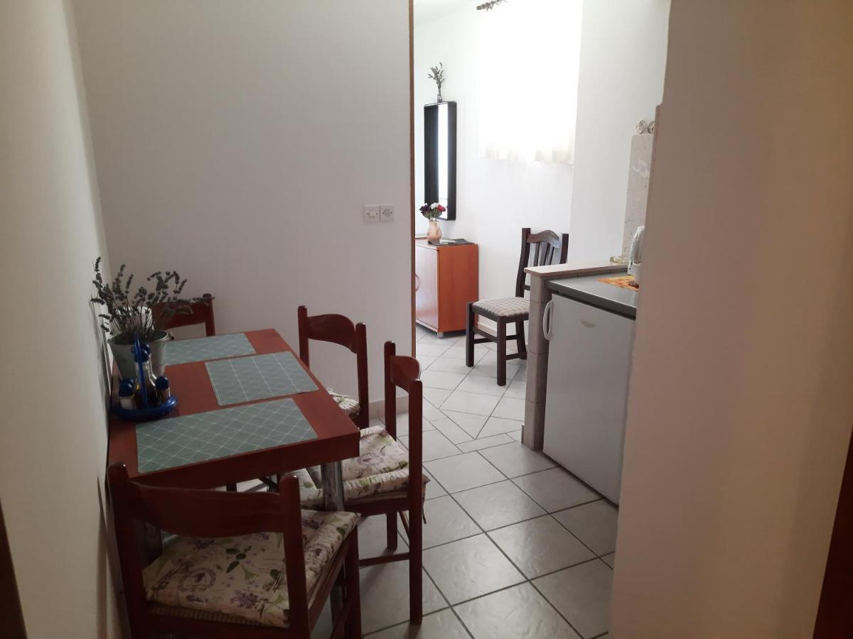 Apartments Zlosilo 오라사크 외부 사진