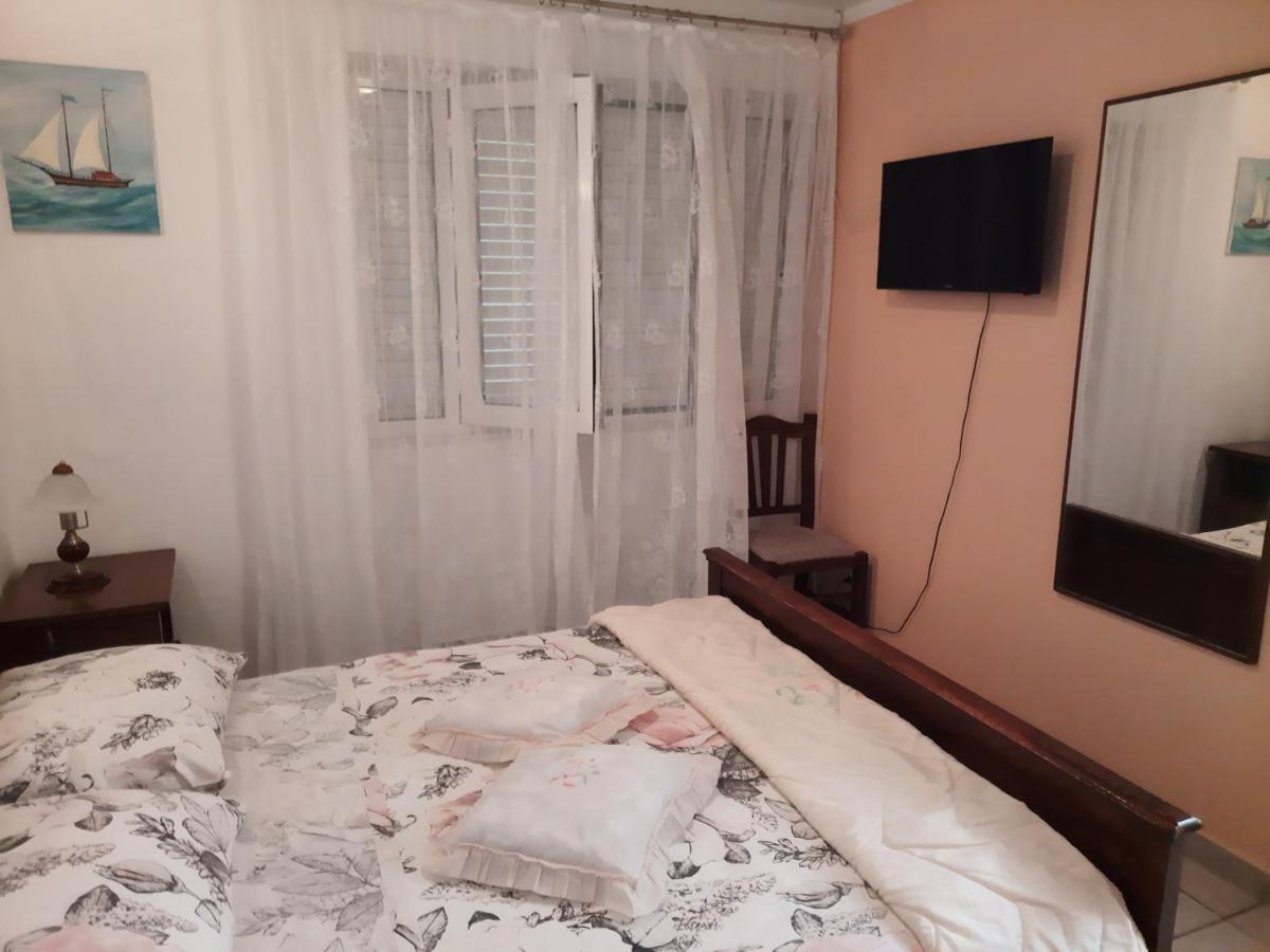 Apartments Zlosilo 오라사크 외부 사진