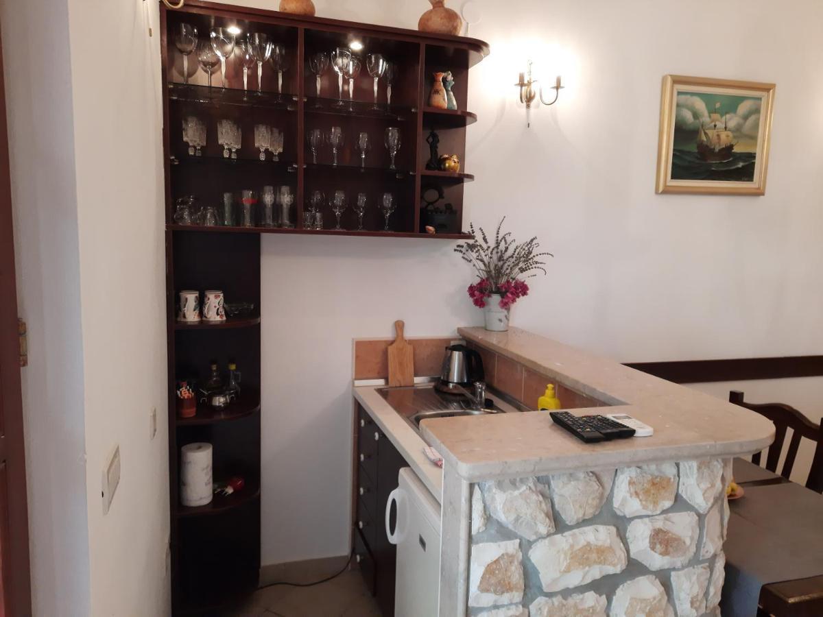 Apartments Zlosilo 오라사크 외부 사진