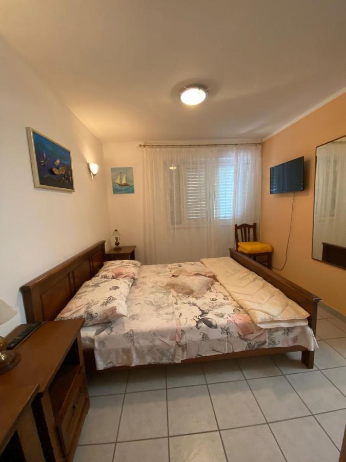 Apartments Zlosilo 오라사크 외부 사진